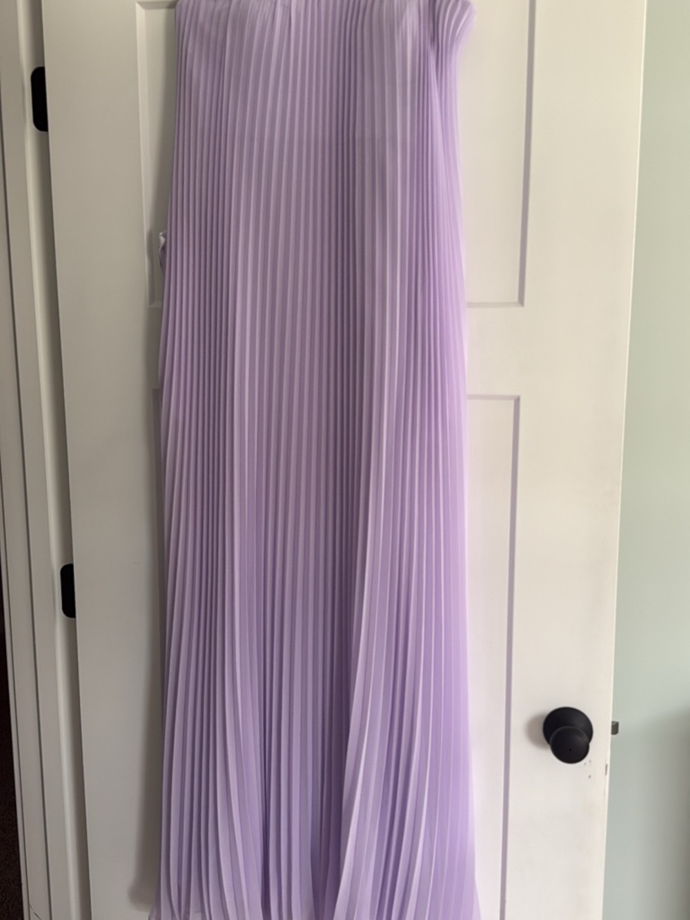 NWT BCBGMaxAzria Pleaded Gown Fresia “Lavender” Color Size 8 - Picture 3 of 8